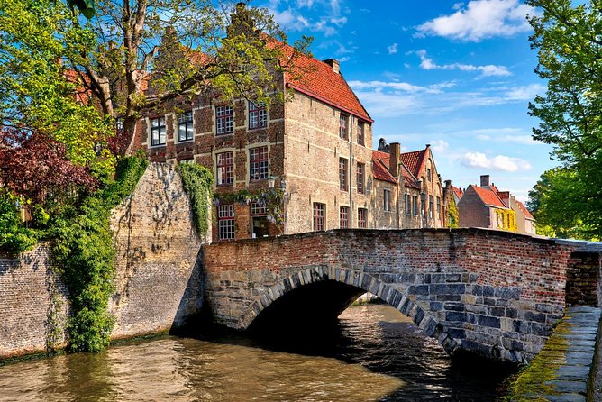 Bruges bus tour from Brussels - Price, language, and practical details