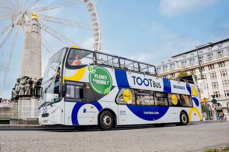 Brussels: Hop-On Hop-Off Bus Tour& Belgian Beer World Museum - Planning the red route from Central Station