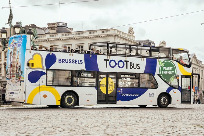 Brussels Tootbus Discovery Hop-on Hop-off and Ferris Wheel - Rue du Lombard and the old center