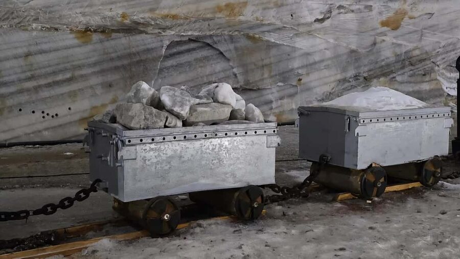 Bucharest Bus Tour: Salt mine & Dracula Tomb Half Day Trip - Should you book it?