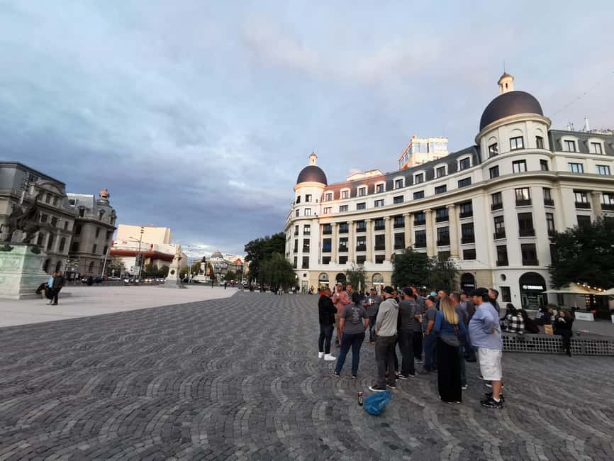 Bucharest city tour: Hop-on Hop-off sightseeing minibus - Who will get the most from this tour