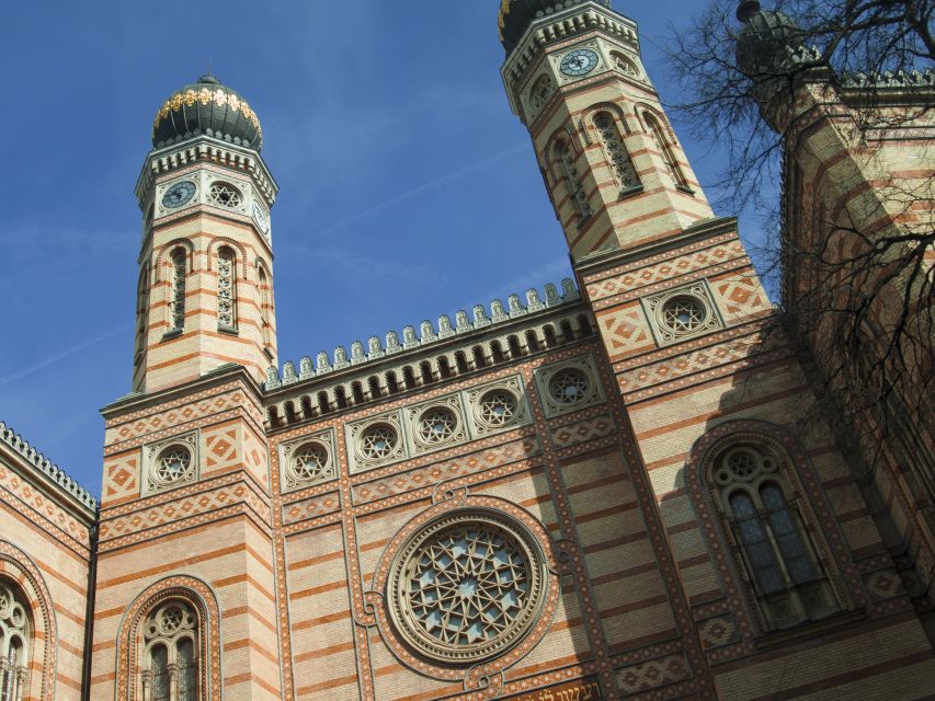 Budapest: Private 3-hour Guided City Tour by Bus - Should you book this Budapest tour?