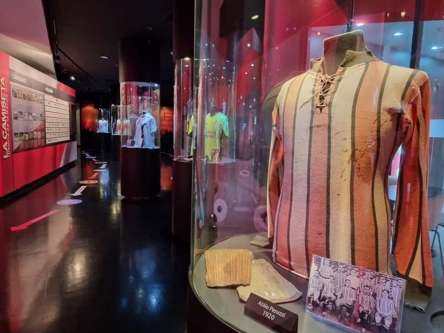 Buenos Aires: Hop-On Hop-Off Bus and Football Museums - Is $105 good value?