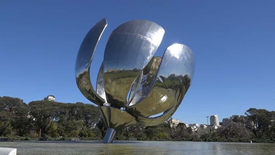 Buenos Aires: Panoramic Bus Tour - San Nicolás and the Obelisk: the city’s central stage