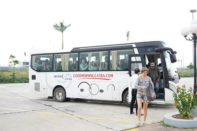 Bus Cat Ba island to Ha Noi - Key points at a glance