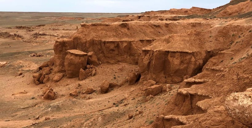 Bus tour to visit Gobi 4 day - Should you book the four-day bus tour to the Gobi?