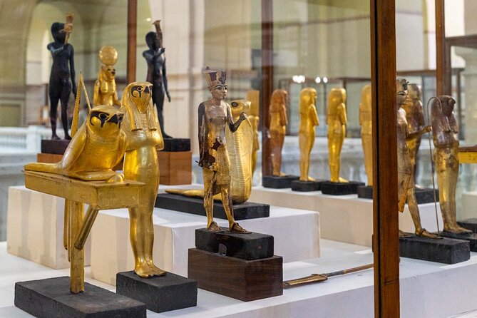 Cairo Day Tour from Hurghada by Minibus - Lunch with the pyramids in view