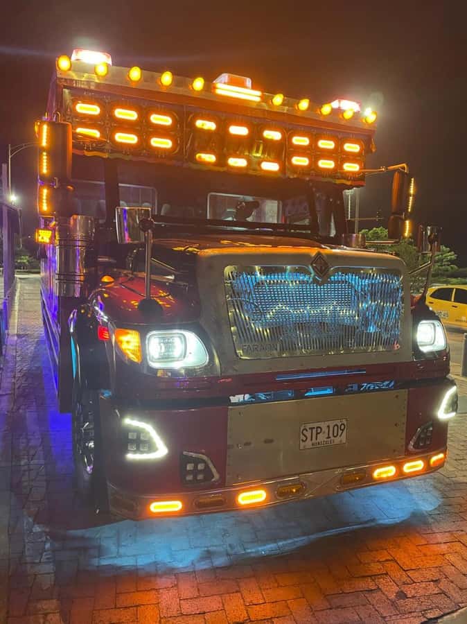 Cartagena: Party Bus Tour In Cartagena - Fifteen minutes through Bocagrande