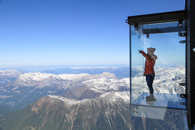Chamonix & Mont Blanc Guided Day Trip with SkyView Panoramic bus - Geneva to Chamonix on the SkyView bus