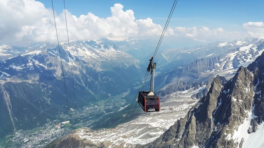 Chamonix & Mont Blanc Scenic Glass-Roof Bus Tour from Geneva - Should you book the Chamonix glass-roof bus tour?