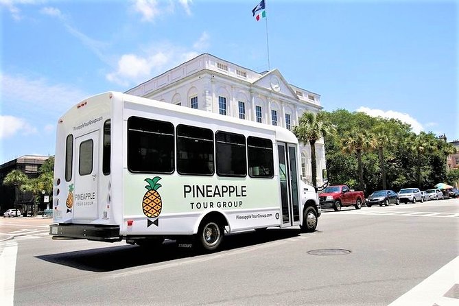 Charleston City Sightseeing Bus Tour - St. Michael’s Church and Charleston’s oldest church tradition