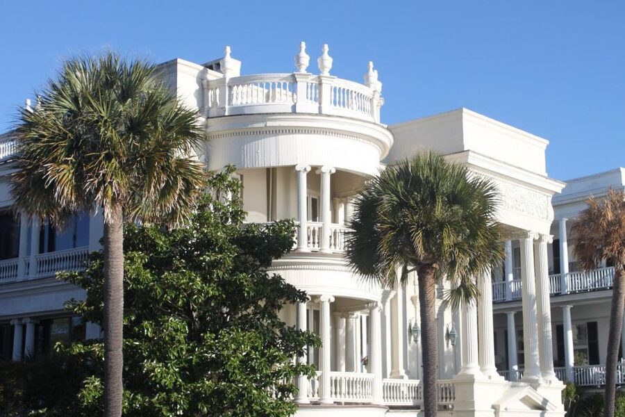 Charleston: Historic City Highlights Guided Bus Tour - The coach, views, and comfort