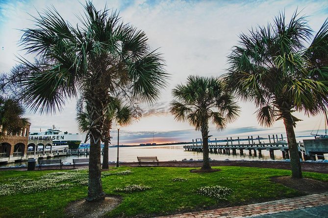 Charleston See-It-All City Bus Tour with Adventure Sightseeing - Old City Market and the city’s everyday character