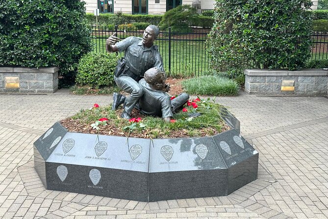 Charlotte's Ultimate Southern Charm Historical City Bus Tour - Romare Bearden Park and Discovery Place