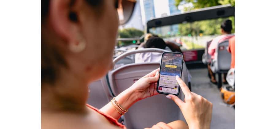 Chicago: 360 CHICAGO & Hop-on Hop-off Bus Tour (Save 20%) - Riding from the Magnificent Mile to Millennium Park