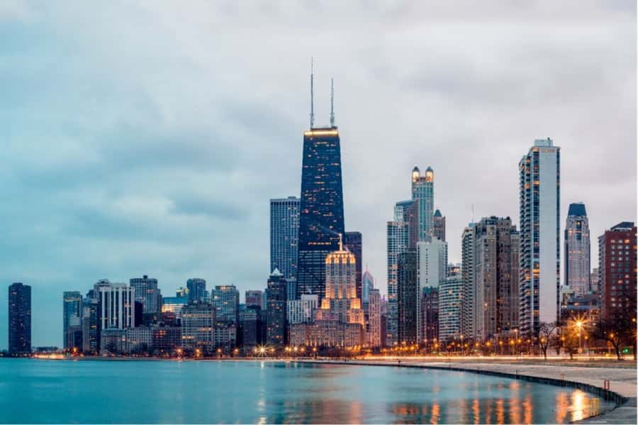 Chicago: 360 CHICAGO & Hop-on Hop-off Bus Tour (Save 20%) - Rising to the 94th floor at 360 CHICAGO