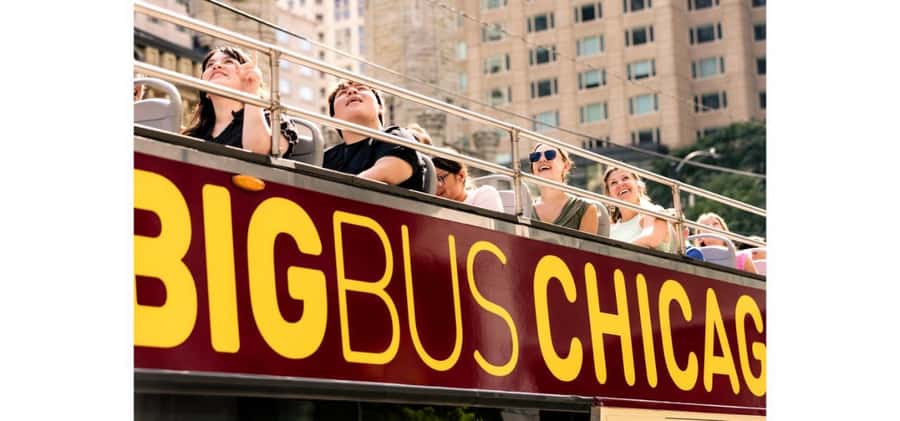 Chicago: 360 CHICAGO & Hop-on Hop-off Bus Tour (Save 20%) - CloudBar or the extra thrill of TILT