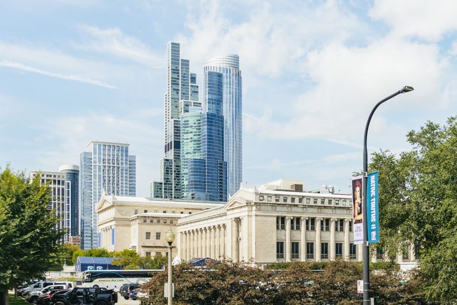 Chicago: Hop-on Hop-off Sightseeing Tour by Open-top Bus - Museum Campus and Adler Planetarium