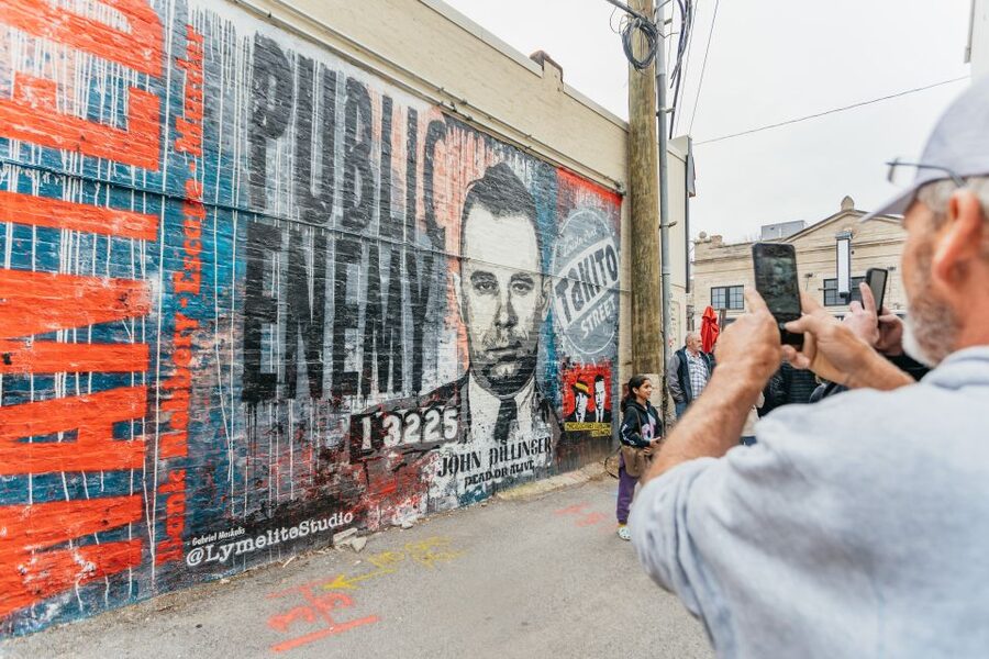 Chicago: Mob and Crime Bus Tour - What the bus ride is really like