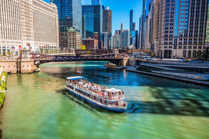Chicago River Architecture Tour and Big Bus Hop-on Hop-off Tour - Using the two-day Big Bus pass wisely
