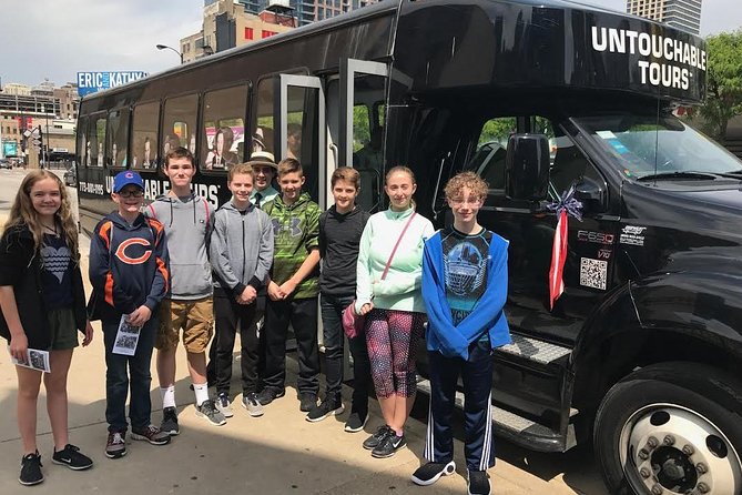 Chicago's Original Gangster Tour by Bus - Why staying on the bus can be a good thing