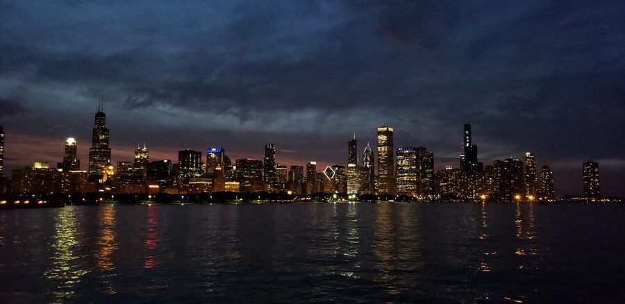 Chicago: Sunset Tour by Open-top Bus with Live Guide - Art on the Mart and Chicago after dark