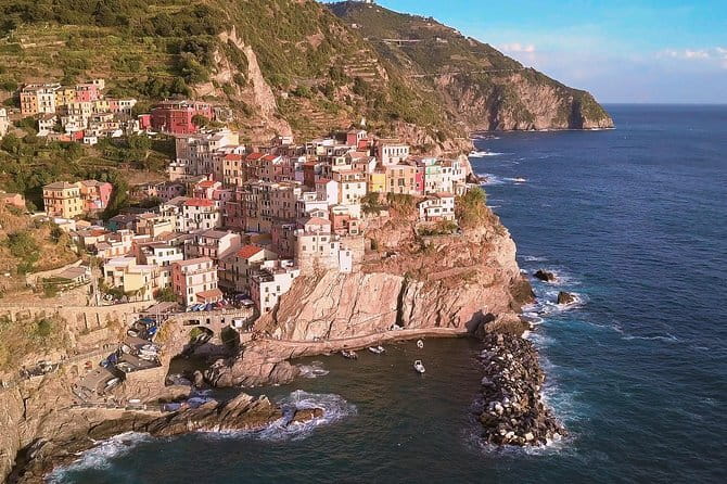 Cinque Terre Day Trip from Florence: Guided Round-Trip Bus - The 7:00 a.m. departure from Florence