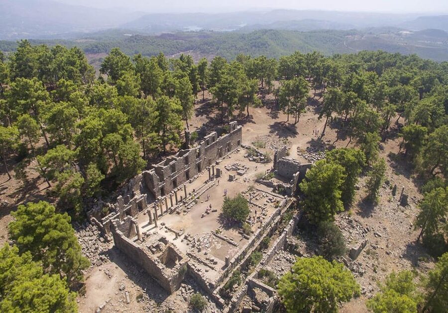 City of Side: Cabrio Bus & Green Lake Boat Tour with Lunch - Reaching Green Lake above Oymapinar Dam