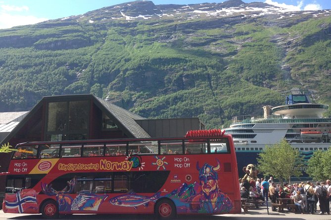 City Sightseeing Geiranger Hop-On Hop-Off Bus Tour - Stop 3: Westeras Farm and the best walking option