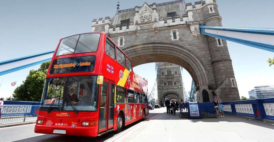 City Sightseeing London Hop-On Hop-Off Bus & Bookable Extras - The Green Route is useful, but slow to plan