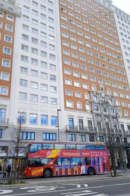 City Sightseeing Madrid Panoramic Bus Tour & Bookable Extras - Tapas, coffee, and useful discounts