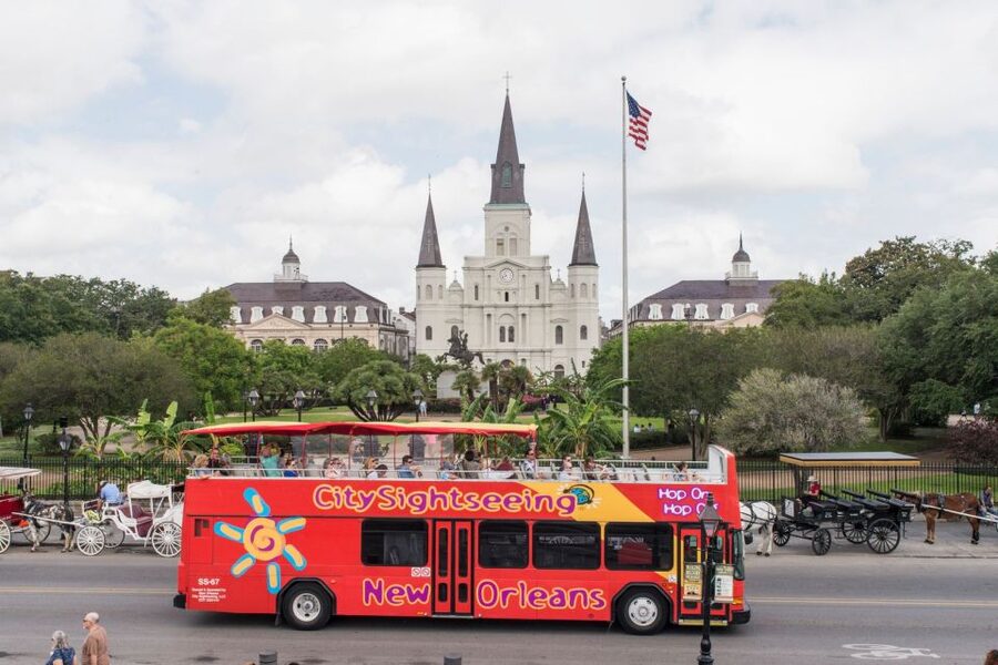 City Sightseeing New Orleans HOHO Bus Tour & Bookable Extras - Following the 18-stop route