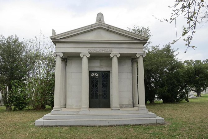 City Tour of New Orleans with Pickup - Starting through the French Quarter and Esplanade Avenue