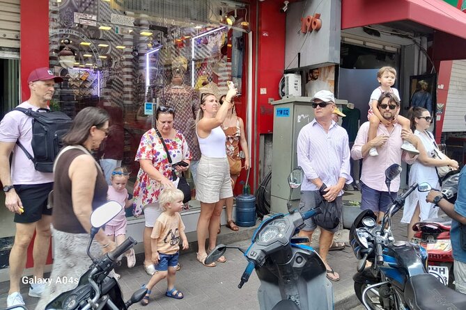Colombo City Highlights Bus Tour - Fort shows Colombo’s commercial and colonial side