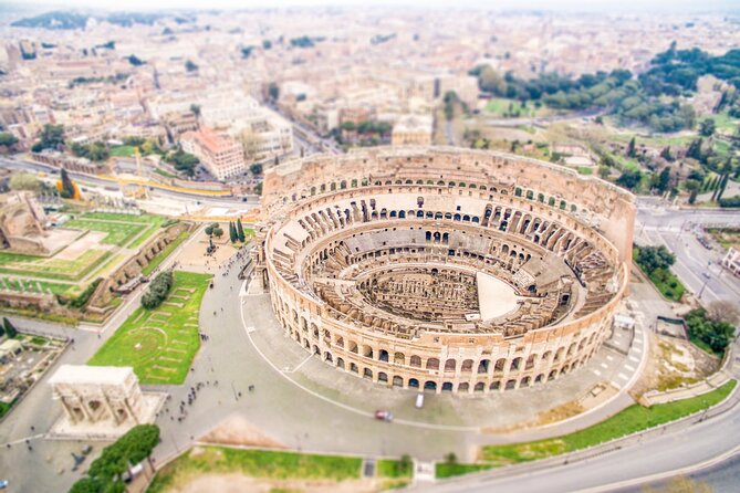 Colosseum Escorted Entrance Combo Pass with Open Bus - Audio commentary and what it adds