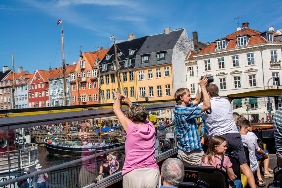 Copenhagen: City Sightseeing Hop-On Hop-Off Bus Tour - What this Copenhagen bus tour actually gives you