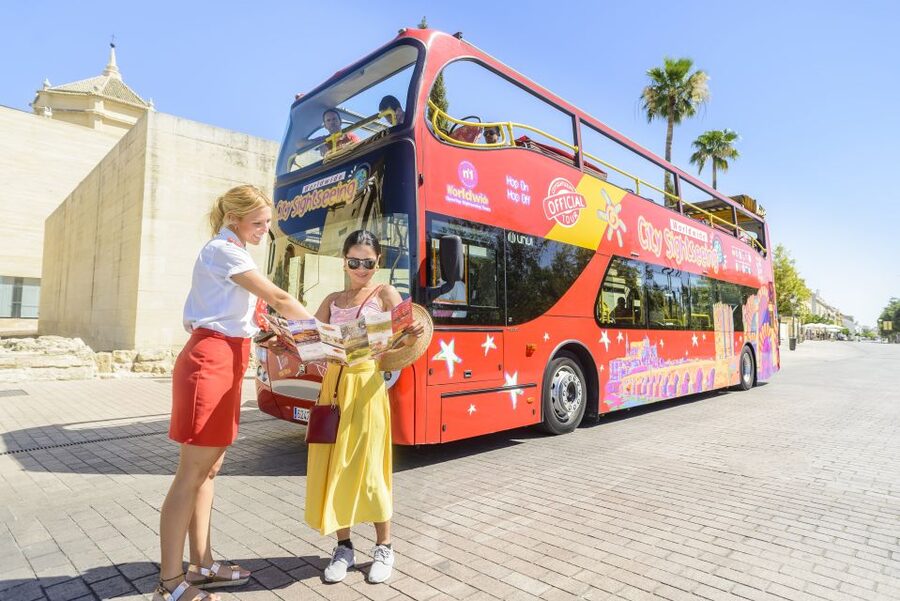 Córdoba: City Sightseeing Hop-On Hop-Off Bus Tour - What this Córdoba bus tour actually gives you