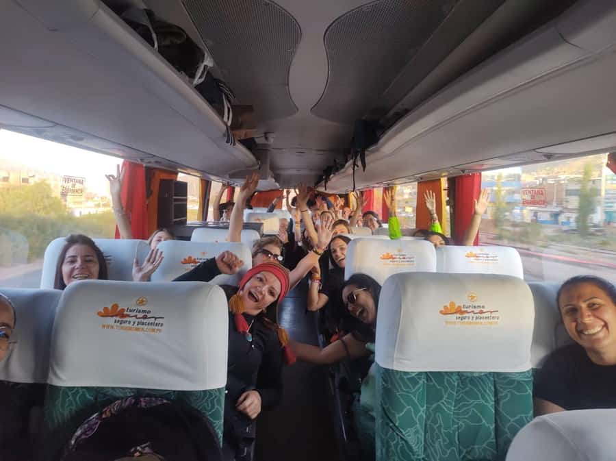 Cusco: Bus Turistico Puno Cusco con Tour y Buffet - Andahuaylillas and the Chapel of America