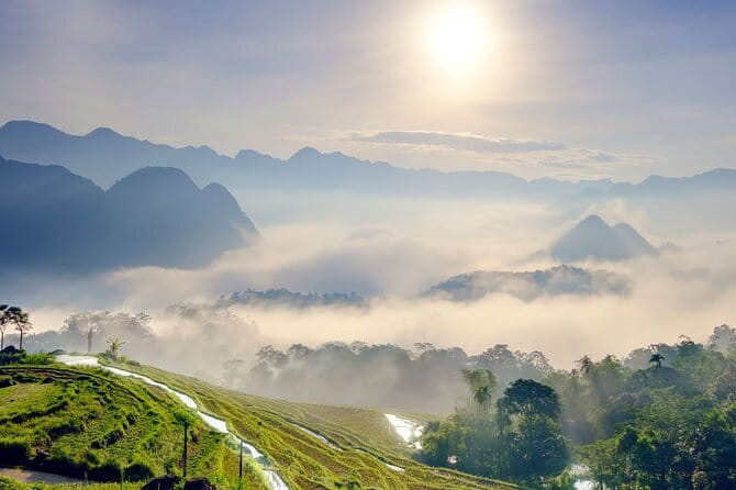 Daily Bus Hanoi to Pu Luong Nature Reserve & Pu Luong to Hanoi - Who will find this shuttle useful?