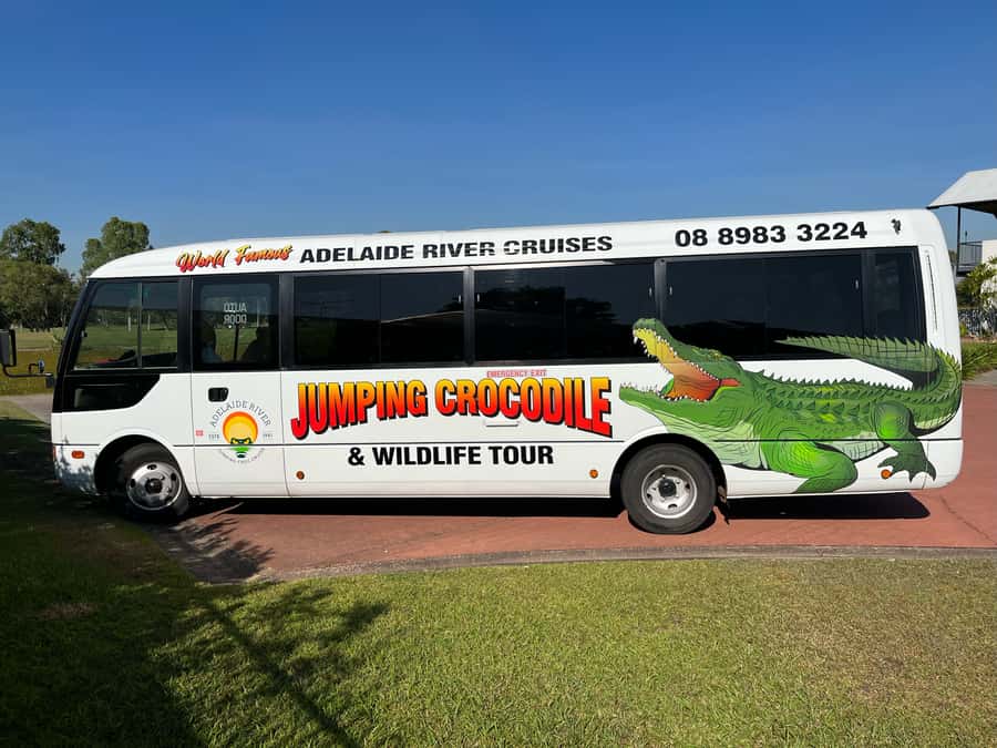 Darwin: The Croc Bus to the Famous Jumping Crocodile Cruise - Why the Adelaide River crocodiles are the main attraction