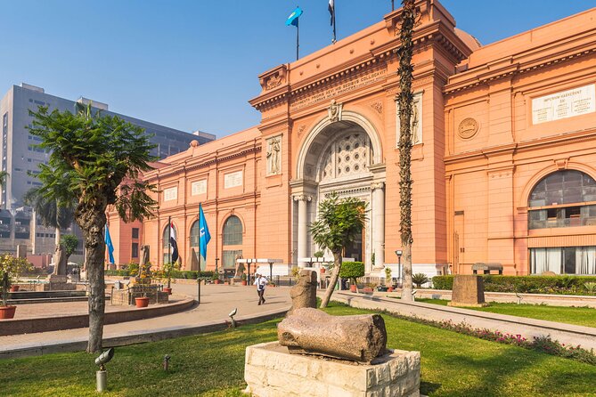 Day Trip to Cairo From Sharm El-Sheikh by Bus - A one-hour Nile River option