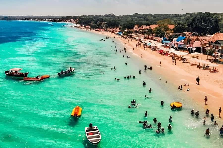 Daytour to Playa Tranquila VIP with Parasols, Lunch by bus! - Six hours beside the sea