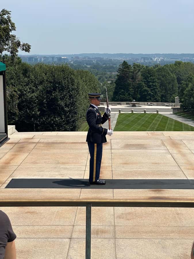 DC: Hop-On Hop-Off with 17 Stops plus Arlington Walking Tour - Bikes, discounts, and small extras