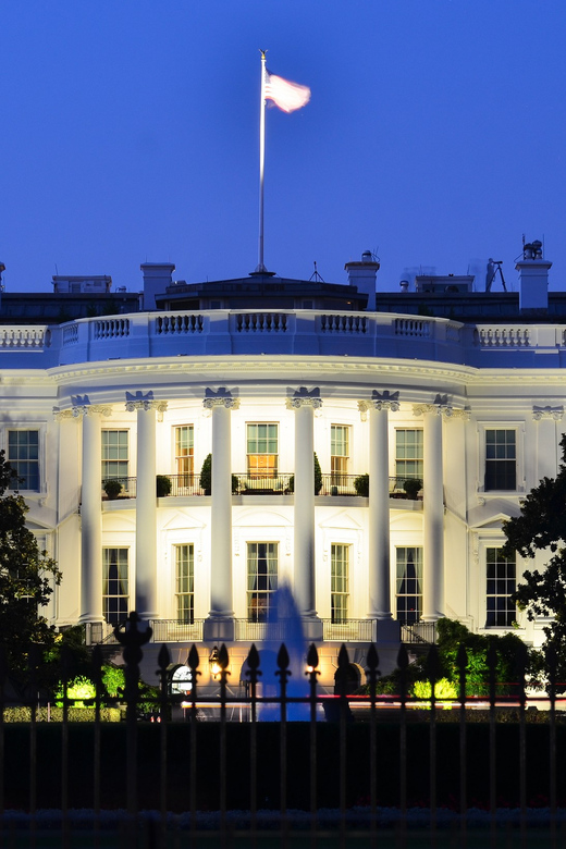 DC: Open-top Monuments and Memorials Sightseeing Night Tour - Key points to know before you book