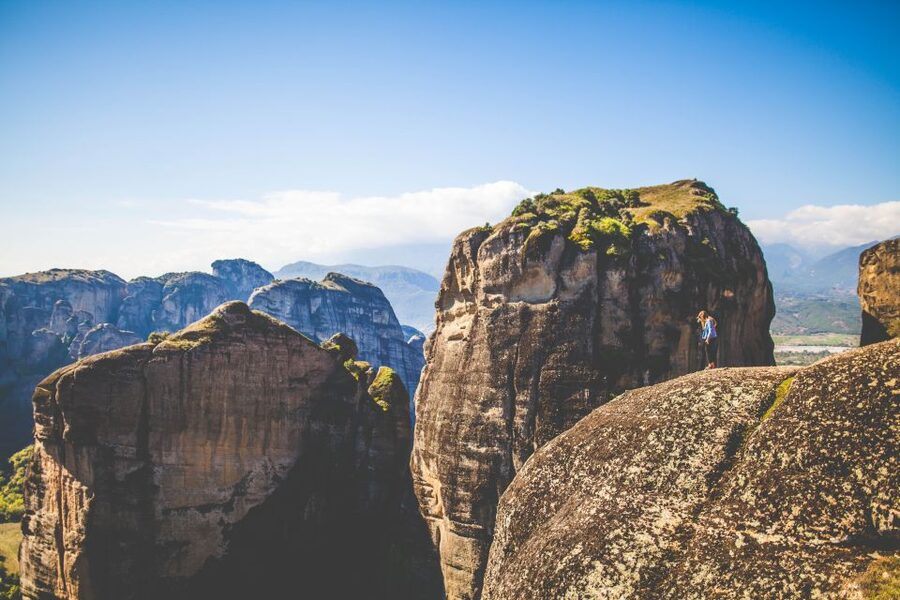 Delphi and Meteora: 2-Day Bus Tour from Athens - FAQ