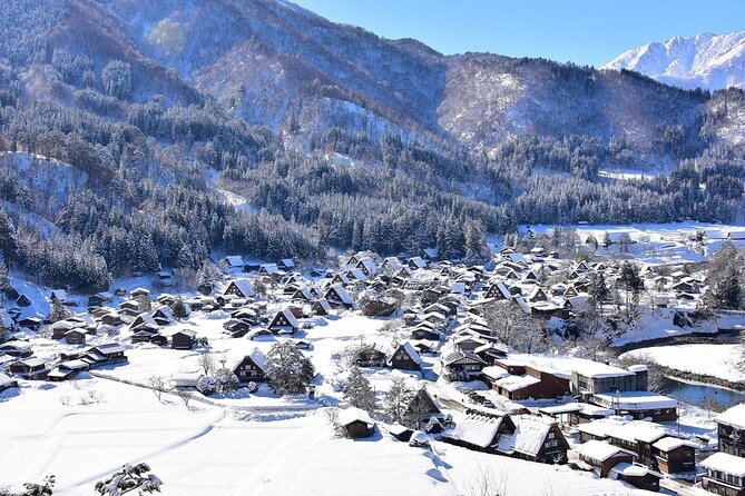 Departing from Takayama [Regular sightseeing bus] World Heritage Sites Shirakawago and Gokayama Ainokura - Ainokura after 50 minutes