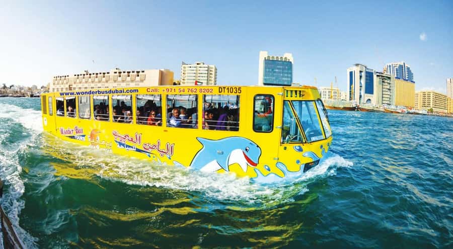 Dubai: Old town tour with Wonder Bus, souks, Creek and Guide - Starting at Al Shindagha and Al Ghubaiba