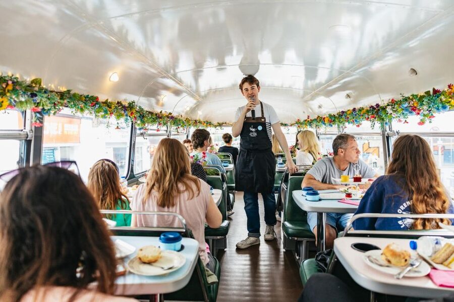 Dublin: Afternoon Tea Vintage Bus Tour - Starting at St. Stephen’s Green