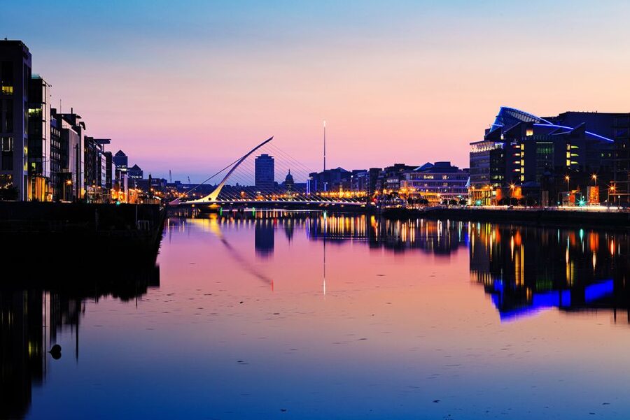 Dublin: Big Bus Panoramic Night Tour with Live Guide - The Docklands: EPIC, the Jeanie Johnston, and the Liffey