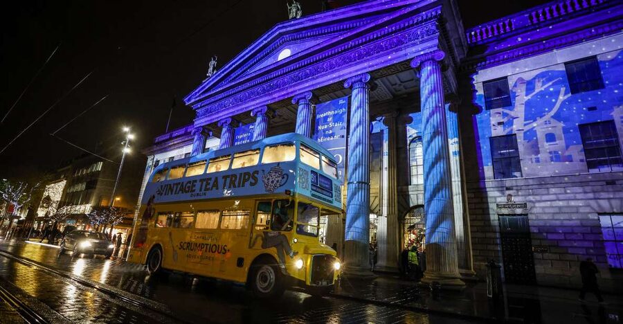 Dublin: Christmas Lights Festive Bus Tour with Afternoon Tea - What happens during the 80-minute ride